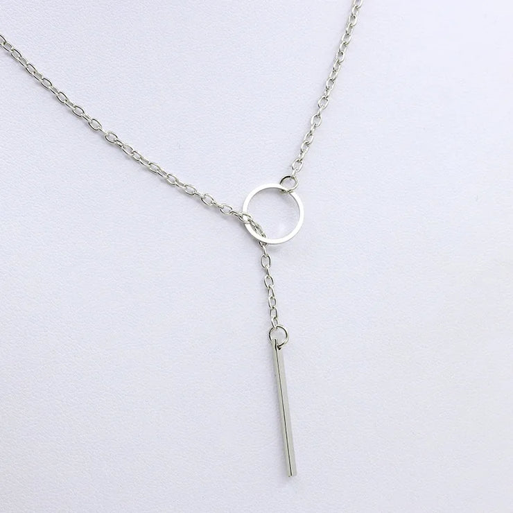 2025 New Fashion Necklace Design Ladies Fashion Simple Simple Metal Round Necklace Wholesale Sales