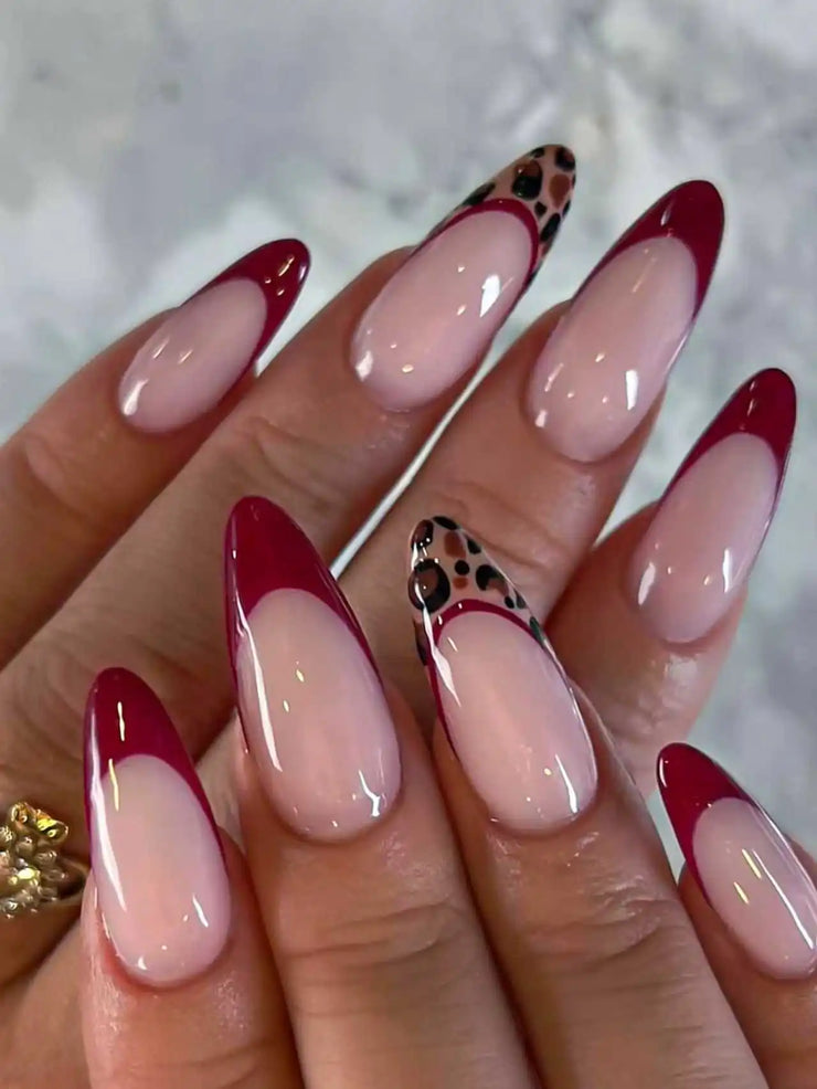10 pieces, handmade almond-shaped nails, red color, leopard pattern, French manicure style, high-end feel, removable.