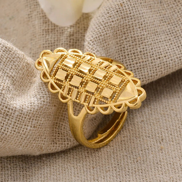 Rings for Women Gold Color Fashion Jewelry Rings Woman Girl,Wholesale Arab Jewelry Symbol of Wealth