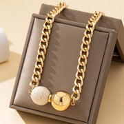 A Chain Necklace for Women, Fashionable and Simple Bead Braided Beads, a Variety of Colors Available Chain Necklaces, Suitable for Daily Wear and Vacation